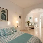 Casa Bianca 2*