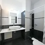 Casa Bianca 2*