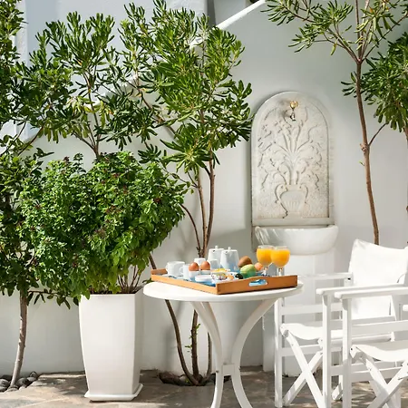 Casa Bianca Hotel 2*